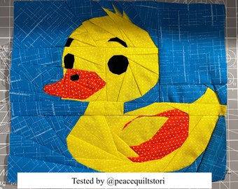 Wzór bloku kołdry „Gumowa Kaczuszka”: technika FPP Foundation Paper Piecing (pobranie cyfrowe)