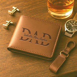 Benutzerdefinierte Leder Dad Brieftasche, gravierte Dad Brieftasche mit Kindernamen, Vatertagsgeschenk, neue Dad Brieftasche, personalisierte Papa Brieftasche Geschenk von Kindern