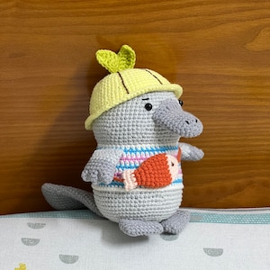 Crochet Platypus Toy with Leaf Hat & Fish Bag – Handmade Stuffed Animal, Cute Baby Gift, Amigurumi Plush Doll