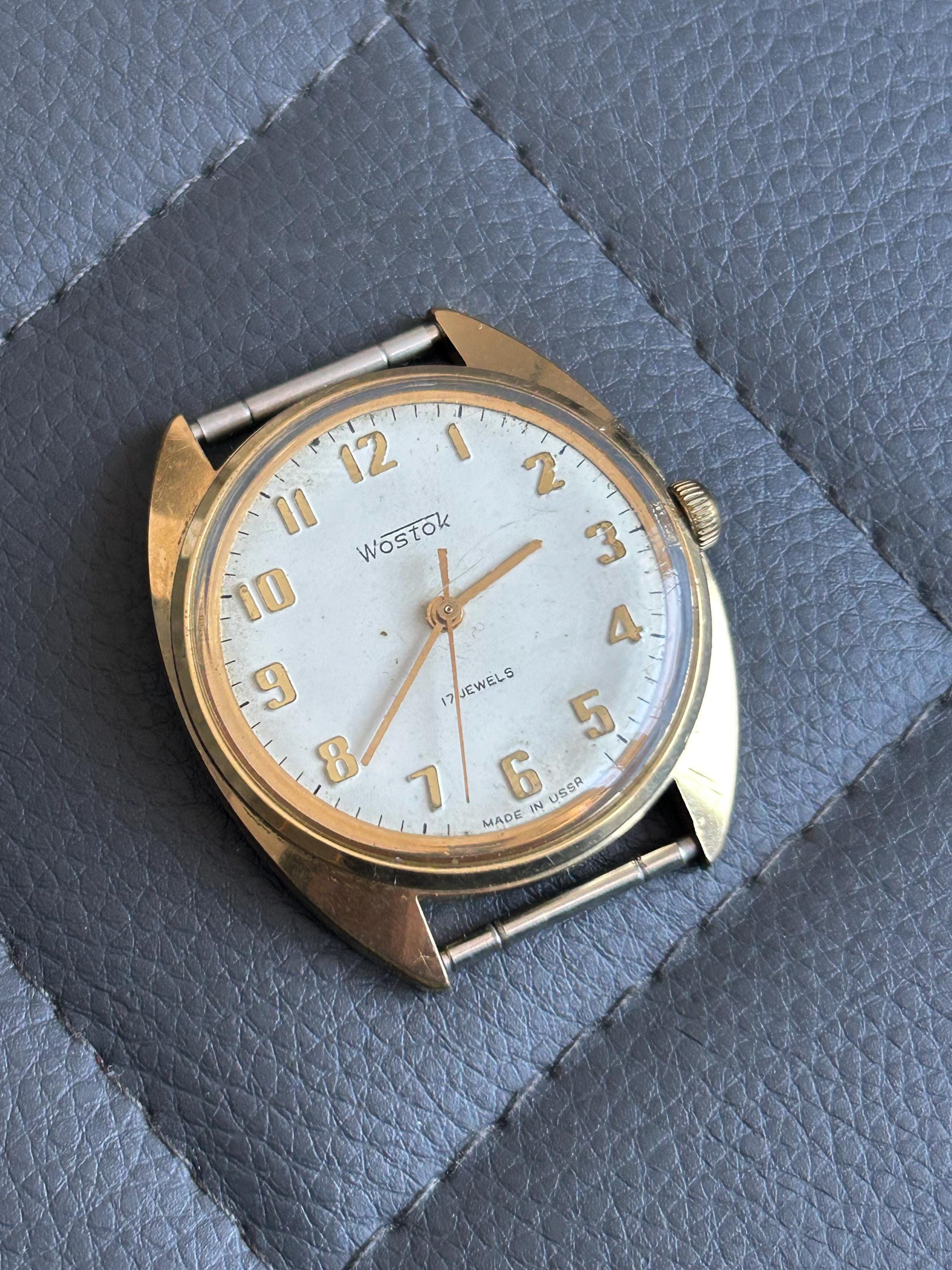 OROLOGIO VOSTOK VINTAGE URSS Meccanico 2409A RICONDIZIONATO Wostok OROLOGIO VOSTOK VINTAGE URSS Meccanico 2409A RICONDIZIONATO Wostok
