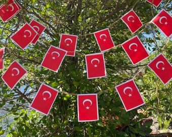 Turkish flag garland