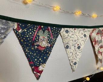 Christmas Holidays fabric bunting #3, 4 ft, forest green