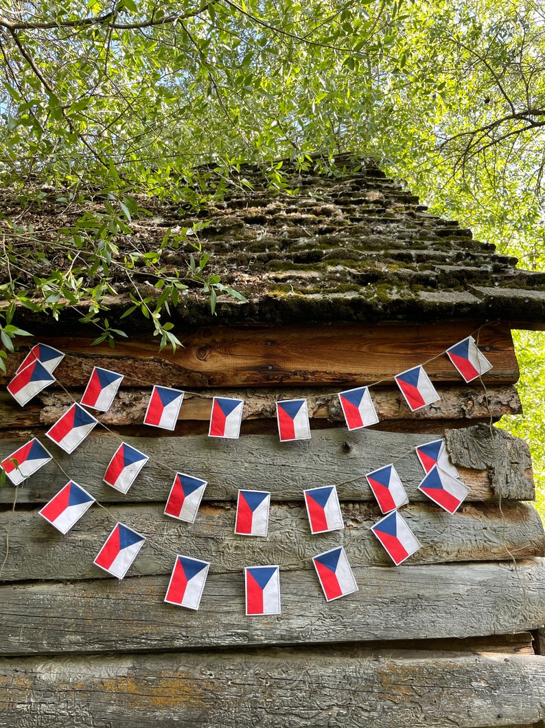 Czech Republic flag garland image 5