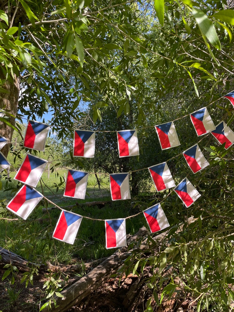 Czech Republic flag garland image 9