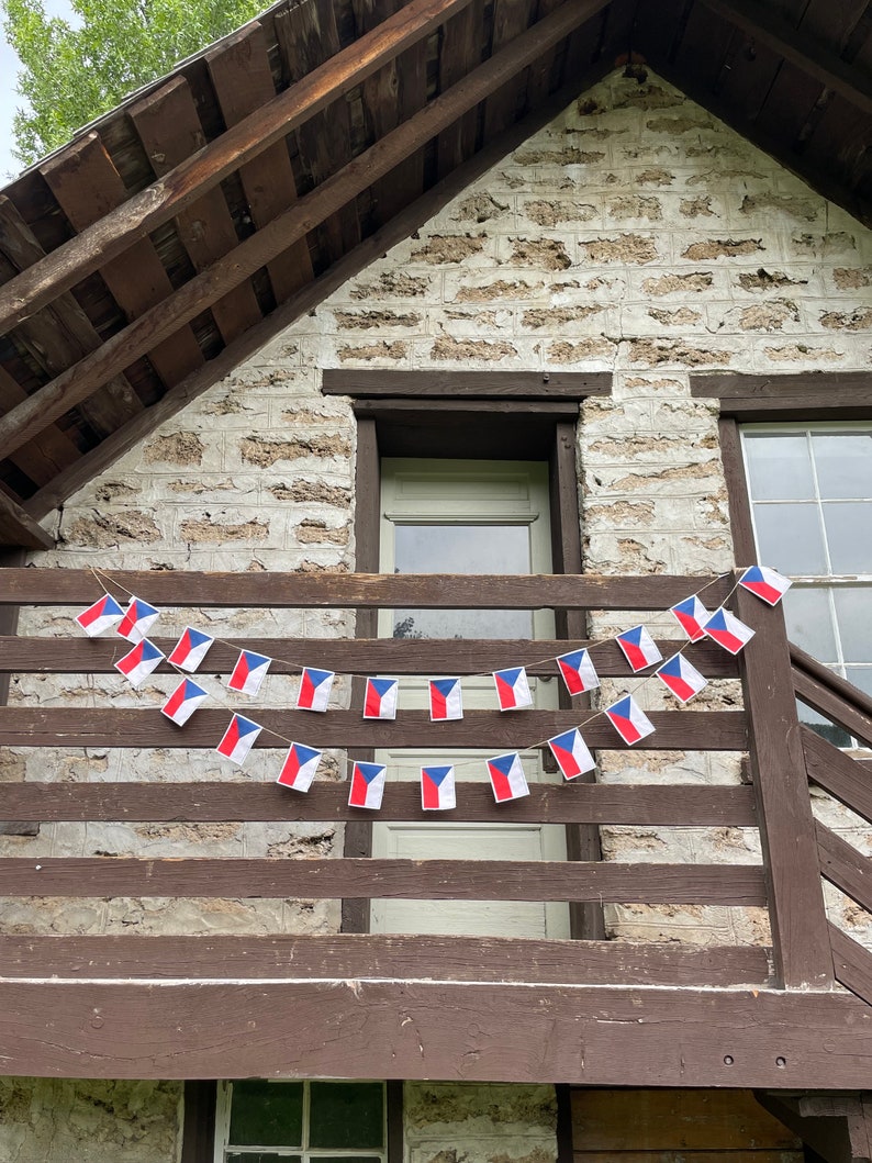 Czech Republic flag garland image 3