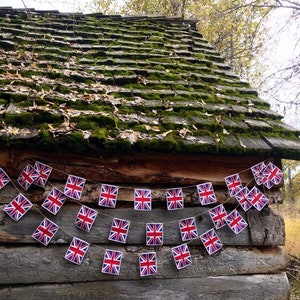 United Kingdom flag garland
