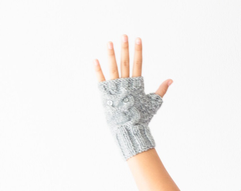 Sales Grey owl gloves fingerless gloves half fingers gloves texting gloves hand knit mittens handwarmers wrist warmers mitts 画像 2