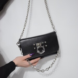 KAJAN LEATHER BAG: gothoc purse with bat pendant, chain handle and belt strap image 4