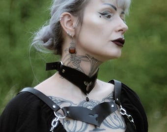 TREFOIL Leather Harness Set — Gothic Overbust Harness & Choker with Chains | Statement Body Jewelry