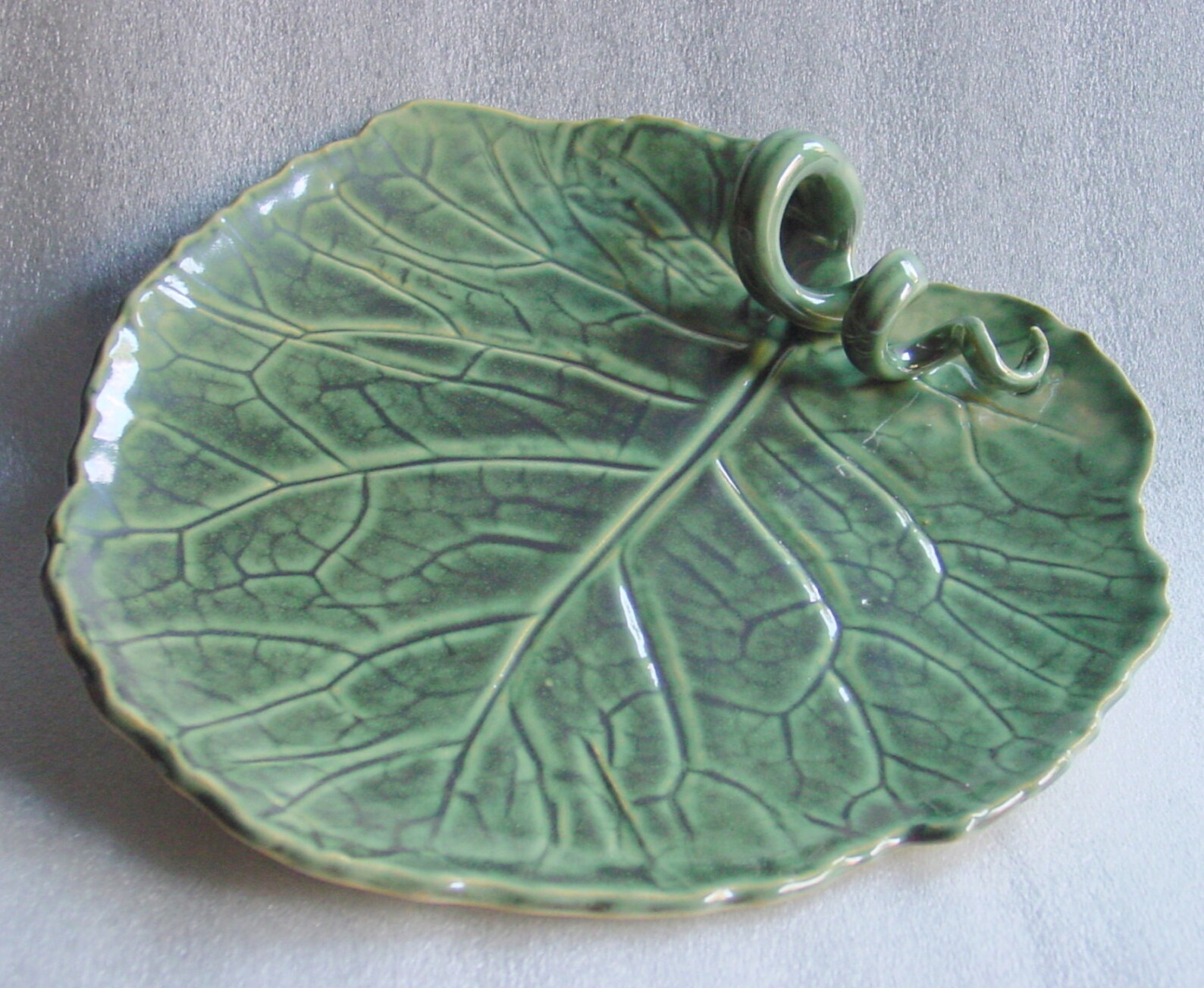 Glossy Green Leaf Shaped Pottery Serving Dish or Trivet Tray Etsy