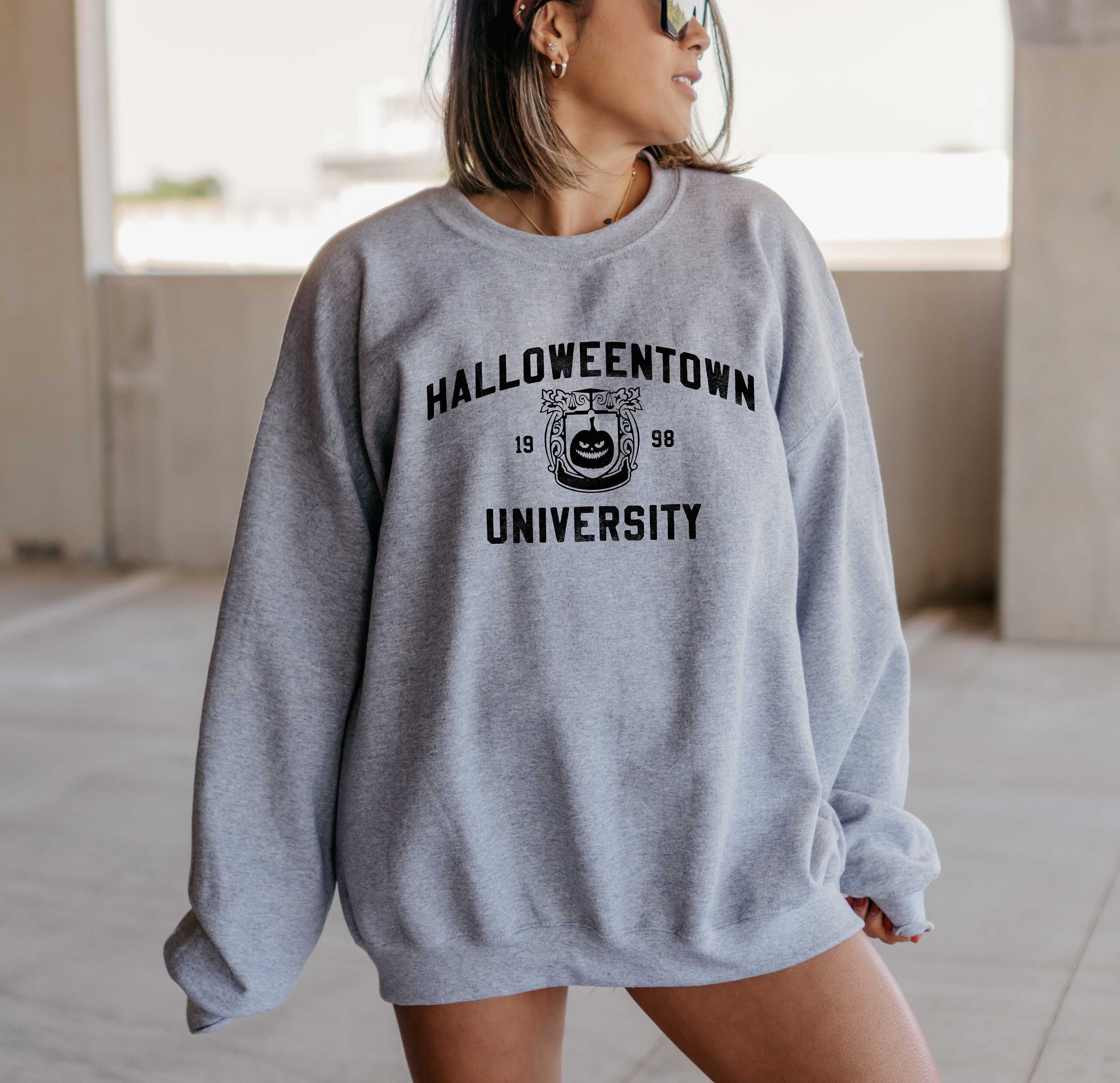 Halloweentown University Sweatshirt - T-Shirt, Halloweentown Sweatshirt,  Halloweentown University Sweater, Vintage Halloween Sweatshirts for Women  or Men at  Women's Clothing store