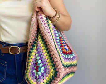 Crochet Weekender Tote Bag: Handmade Boho Travel Bag
