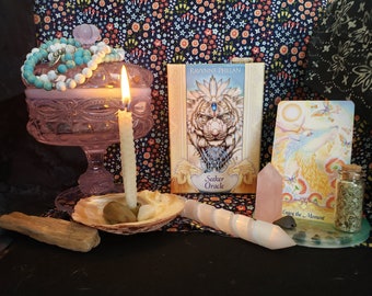 Oracle Reading - reading from Seeker Oracle Deck Ravynne Phelan