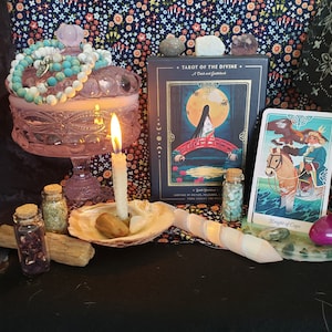 Tarot Reading - reading from Tarot of the Divine