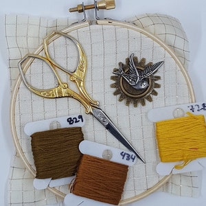 Steampunk Needle Minder - Silver Sparrow on Gear