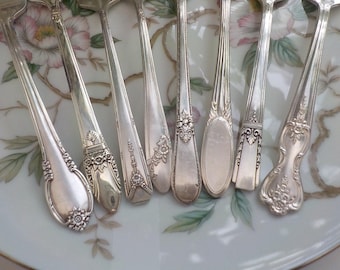 Mismatched vintage silverplate salad/dessert forks set of 6