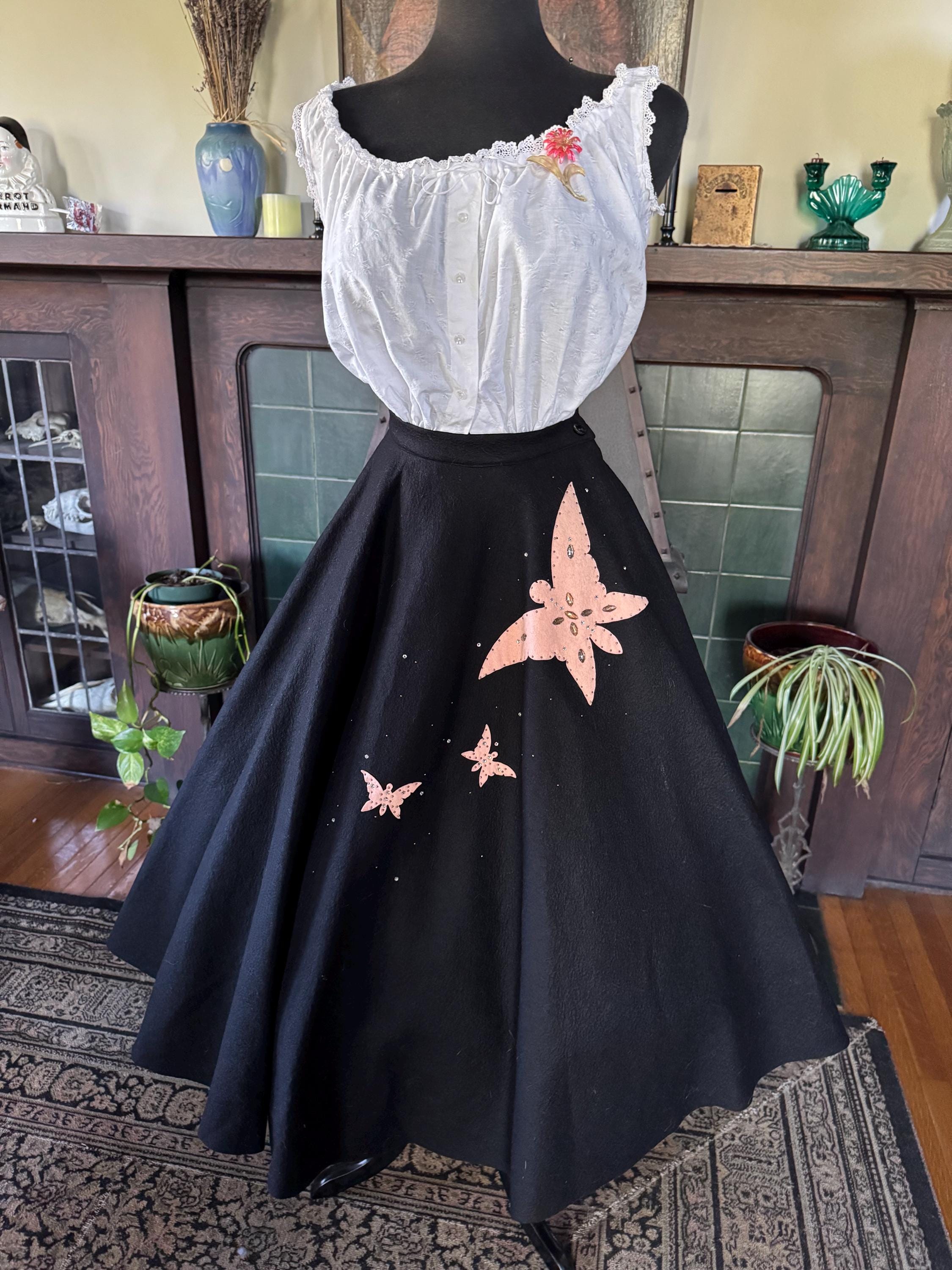 Vintage Felt Circle Skirt - Etsy Vintage Felt Circle Skirt - Etsy