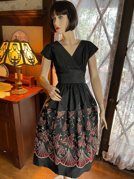 metallic embroidered dress NC3063