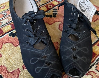 Vintage 1930s 40s Black Suede Lace-up Oxford Shoes - Size 7 A