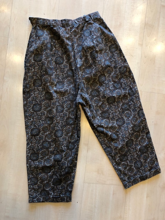 Vintage 1960s Paisley Cotton Pedal Pushers Capris