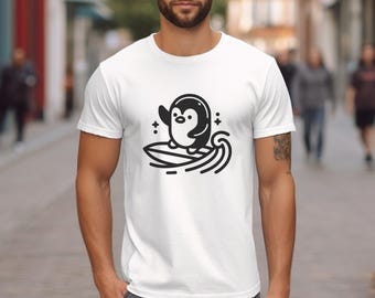 Süßer Surfing Pinguin Unisex Jersey Kurzarm T-Shirt, Pinguin Shirt, Surfen Shirt, süßes minimalistisches Shirt, Geschenk für Freunde, Pinguin-Liebhaber