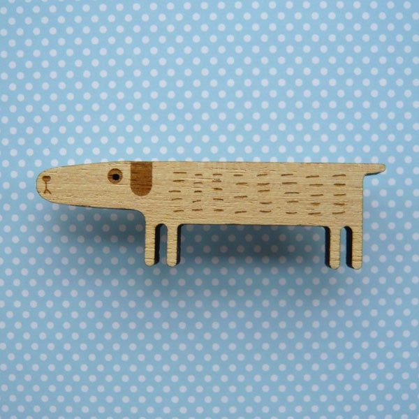 Houten hond broche