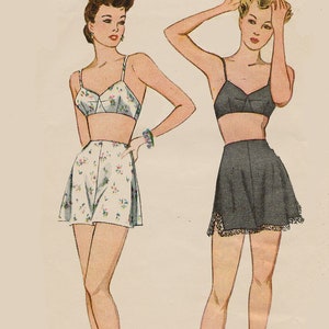 Vintage 1940s Lingerie Pattern Brassiere Bra Tap Panties Knickers Sewing Pattern Simplicity 4994 40s Swing Era Pattern Size 14 Bust 32 image 1