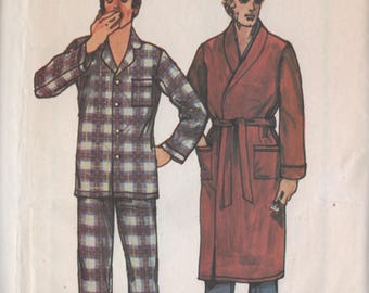 Vintage 1980s Pijama para hombre y roba Butterick 6367 Vintage 80s Patron de costura para hombre Tamano Lg Chest 42 44 SIN CORTAR Etsy Mexico