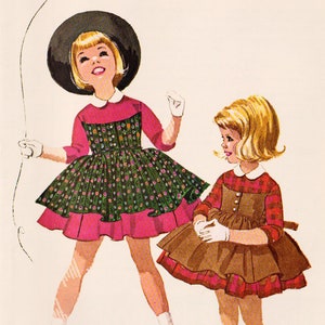 Vintage 1950er Jahre Helen Lee Girls Back Buttoned 3 Gore Rock Kleid mit Schürze oder Überrock Schnittmuster, McCalls 5981 Size 2 UNCUT