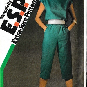 Vintage 1980s Misses jumpsuit pattern. Misses romper pattern Capri length jumpsuit Simplicity 6403 Size 8-10-12 UNCUT