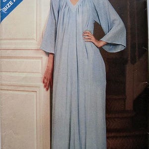 Patrón de caftán para suéter Butterick 3538 de los años 80 para señoras, vestido de estar por casa, patrón de costura Muu Muu, tallas S-M-L 8-18 sin cortar