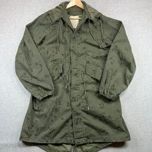 Vintage 80s US Military Desert Night Camo Parka Small DNC Cold War Fishtail