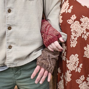 Kindred Mitts (Knitting Pattern)
