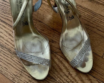 Zapatos de tacón estilo pin-up vintage de los años 50: dorados y con pedrería transparente, talla 8.5
