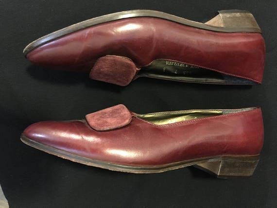 Vintage 1980's Burgundy Glacee Flats Size 7 with S