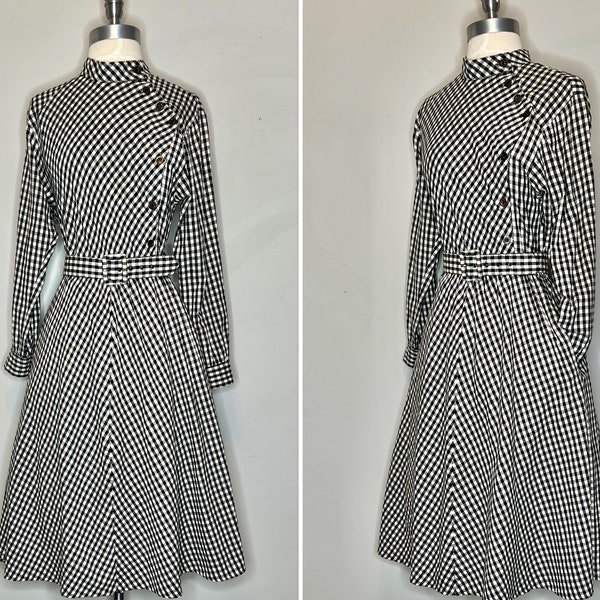 80s Carol Anderson Petite Black and White Gingham Soft Cotton Flannel Day Dress/ Asymmetrical Button Closure/Elastic Waist with Belt/Small