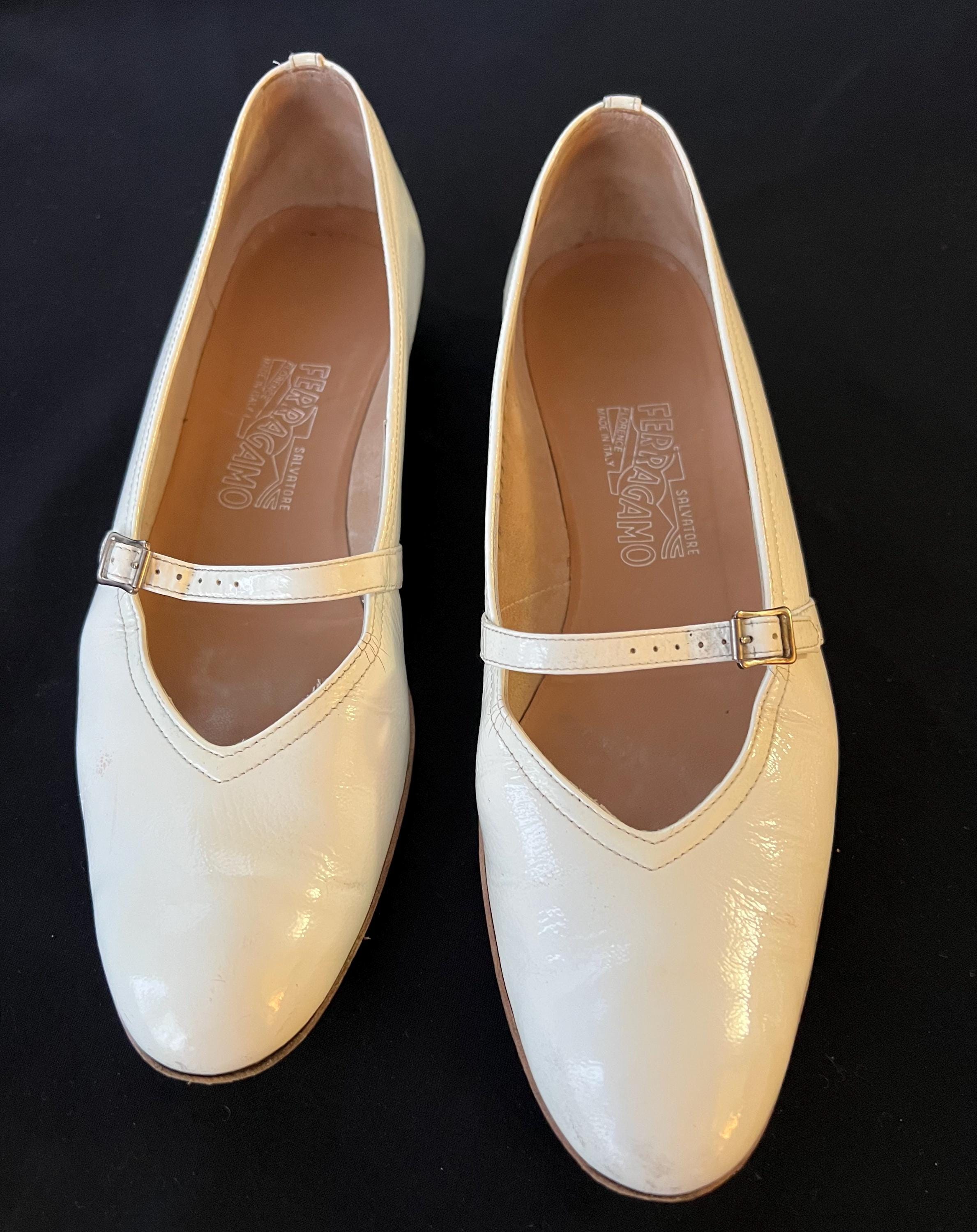 Vintage Ferragamo Audrey Cream Patent Leather Mary Jane Flats