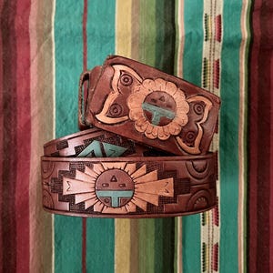Butterfly Leather Painted Belt - Etsy display picture 2