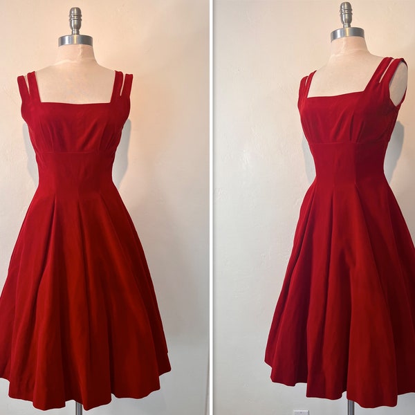 50s/60s Cranberry Red Velveteen Sleeveless Cocktail Dress/Full Circle Skirt/Vintage Handmade Fit and Flare Dress/Double Straps
