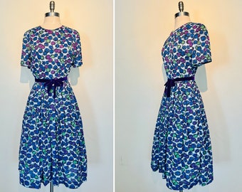 1960s Fun Purple, Blue and Green Graphic Print Nylon Day Dress by Casualmaker by Sy Frankel/Short Sleeves/Full Skirt/Back Zipper