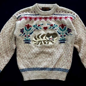 1990 Eddie Bauer Cozy Wool Oatmeal Cat Hearts and Flowers Crew