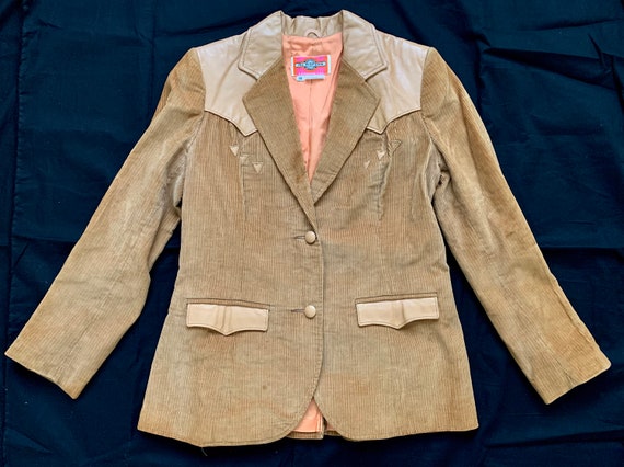 Vintage 1970's Women's Western Corduroy and Leathe