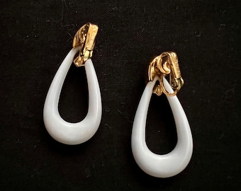 1960s White Lucite Crown Trifari Teardrop Earrings/Gold Tone Clip On Clasp Signed Crown Trifari/Vintage Drop Earrings
