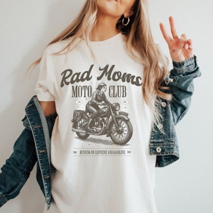 rad moms club graphic tee | motorcycle tee | trendy aesthetic boho comfort colors tee | vintage style tee