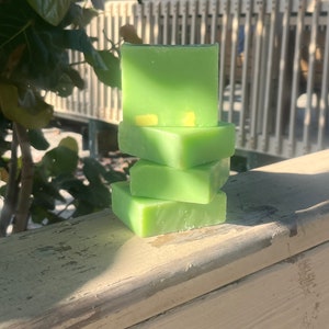 Tea Tree Facial Soap |Tea Tree Gentle Clarifying Facial Cleanser | Foaming With Tea Tree Oil, For Acne And Breakouts | Clear Skin Soap