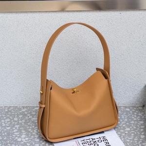 Leather Shoulder Bag, Minimalist Leather Cross Body Bag, Women&#39;s Underarm Bag, Genuine Leather Bag