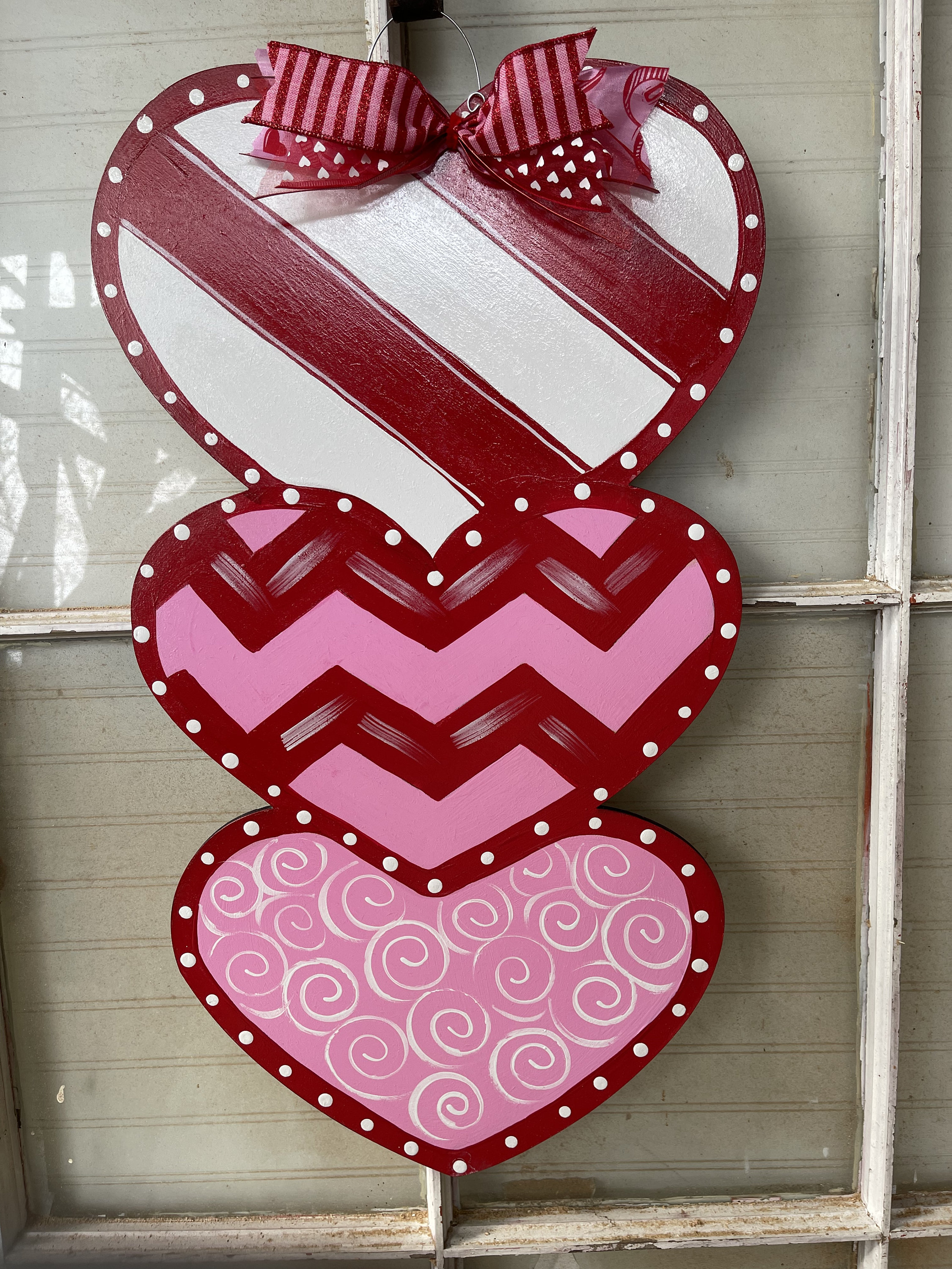 Valentines Day Heart Decor, Valentine's Day Wall Decoration, Valentine's  Door Hanger, Happy Valentine's Day Red Wood Sign With Pink Hearts