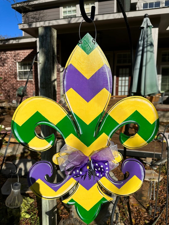 Front Door Decor, Mardi Gras Decorations, Mardi Gras Door Hanger. 