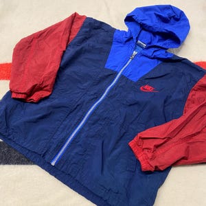 Sz M Youth 90s Nike Blue/Red Color Blocked Kids Zip Up Windbreaker