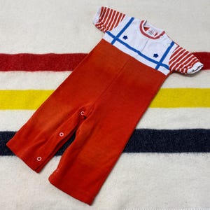 Sz 18Months Vintage 70s Red/White One Piece Baby Infant Jumpsuit